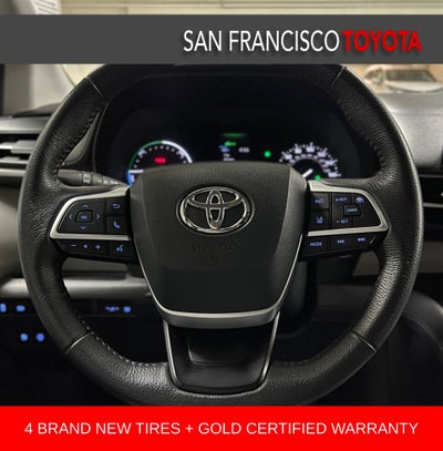 2024 Toyota Sienna XLE 8 Passenger