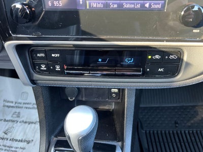 2019 Toyota Corolla SE