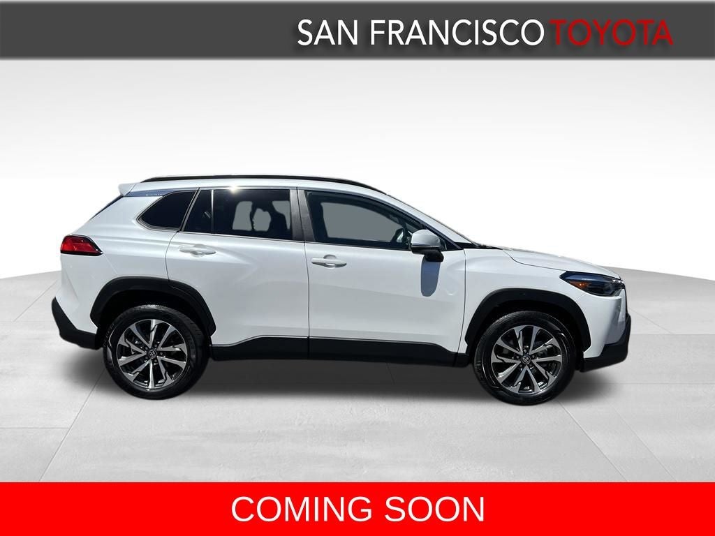 2024 Toyota Corolla Cross XLE
