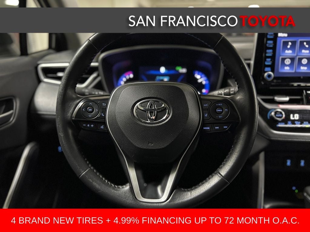 2022 Toyota Corolla Cross XLE