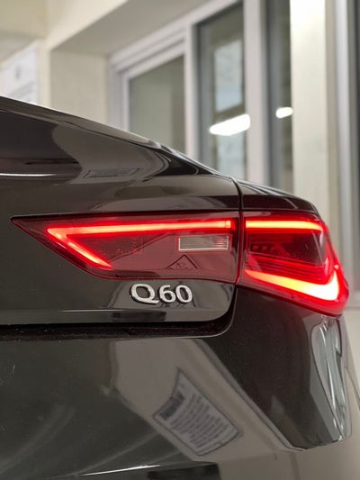 2018 INFINITI Q60 3.0t LUXE