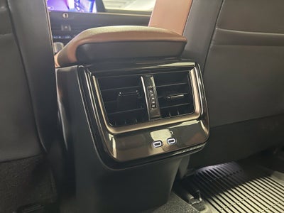 2026 Toyota Crown Signia XLE