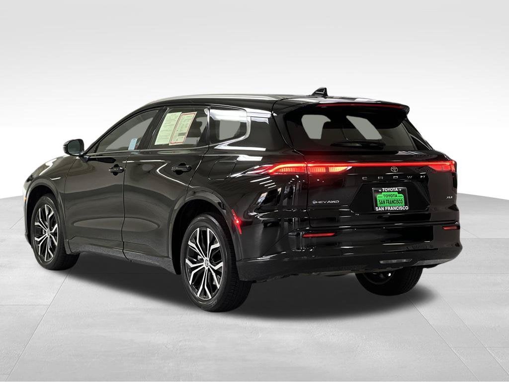 2026 Toyota Crown Signia XLE