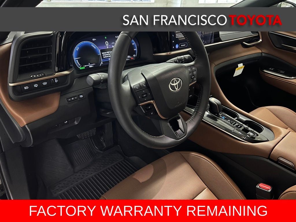 2025 Toyota Crown Signia XLE