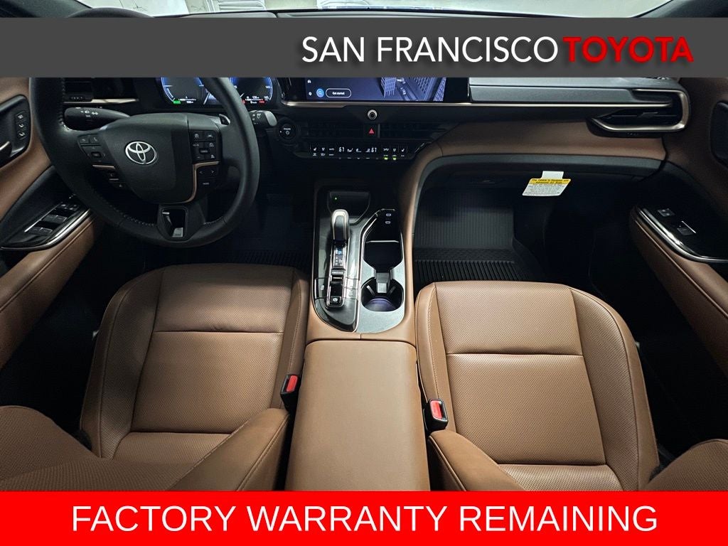 2025 Toyota Crown Signia XLE