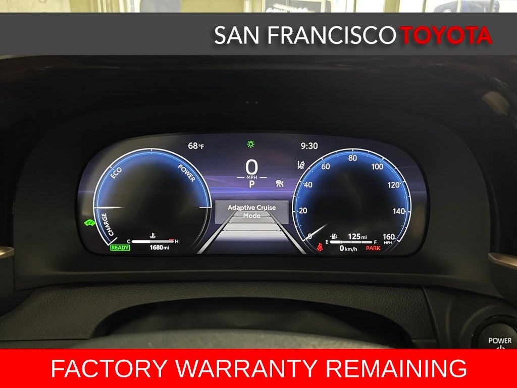 2025 Toyota Crown Signia XLE