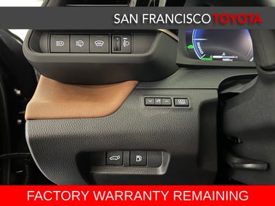 2025 Toyota Crown Signia XLE