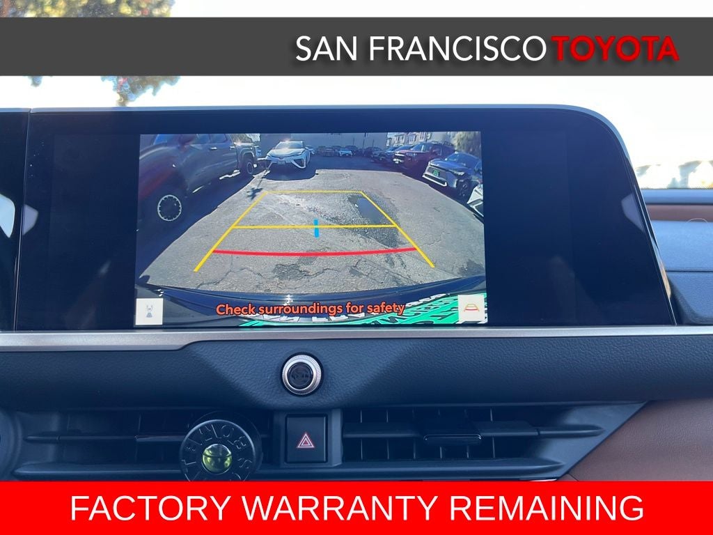 2025 Toyota Crown Signia XLE