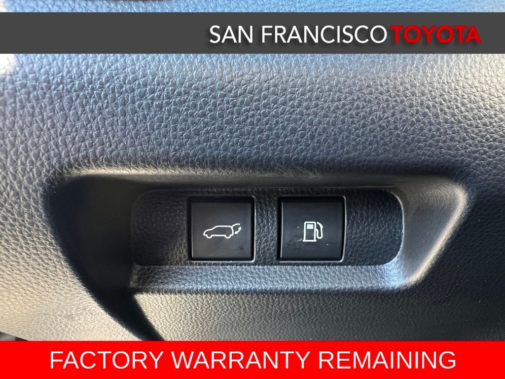 2025 Toyota Crown Signia XLE