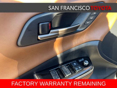 2025 Toyota Crown Signia XLE