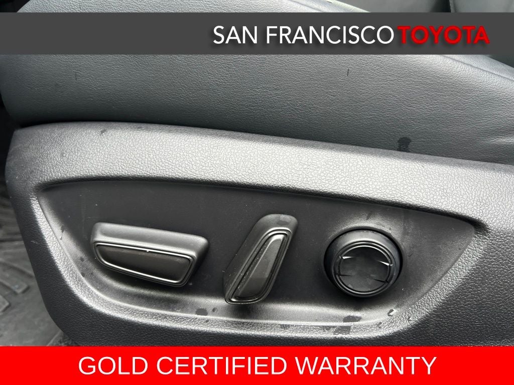 2023 Toyota Prius XLE