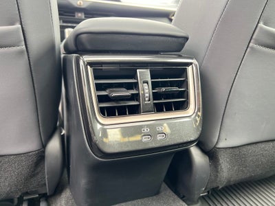 2024 Toyota Crown Platinum