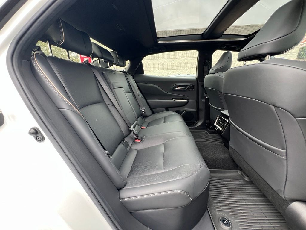 2024 Toyota Crown Platinum