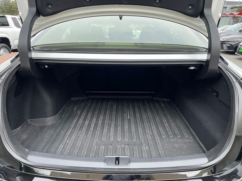 2024 Toyota Crown Platinum