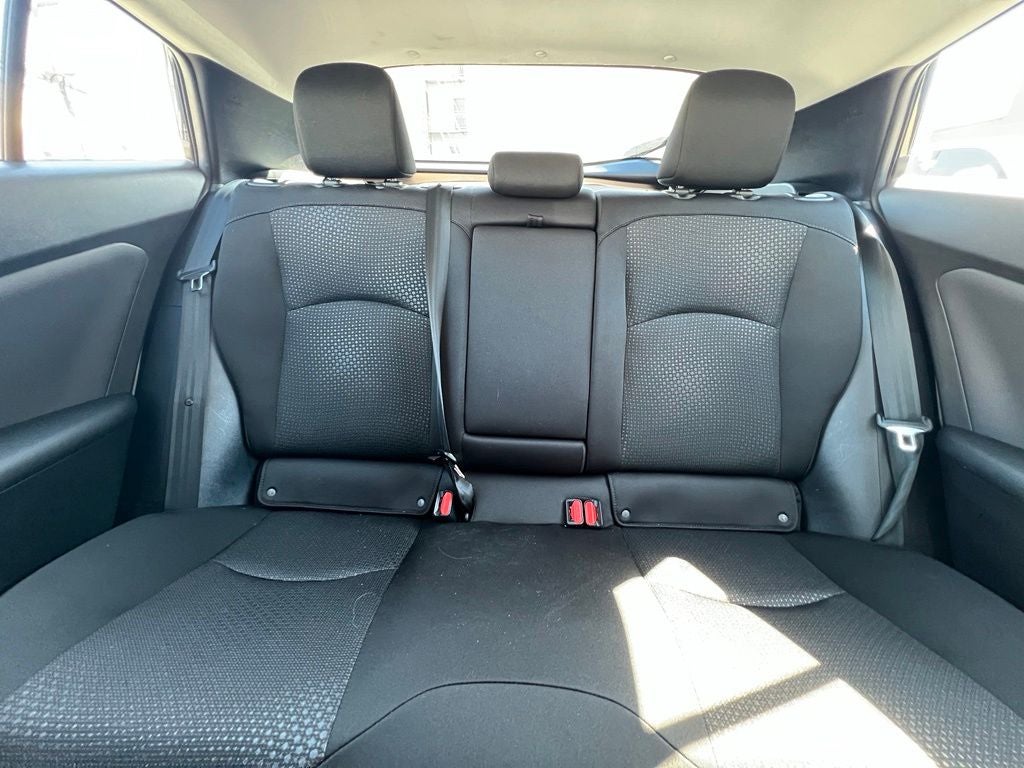 2022 Toyota Prius LE