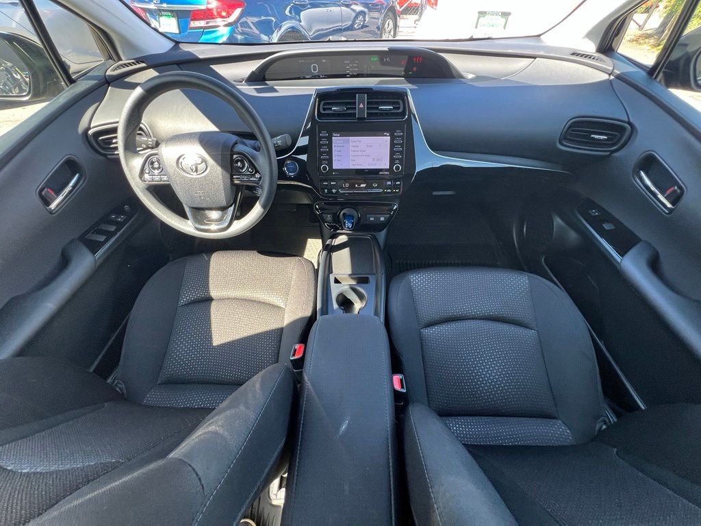 2022 Toyota Prius LE
