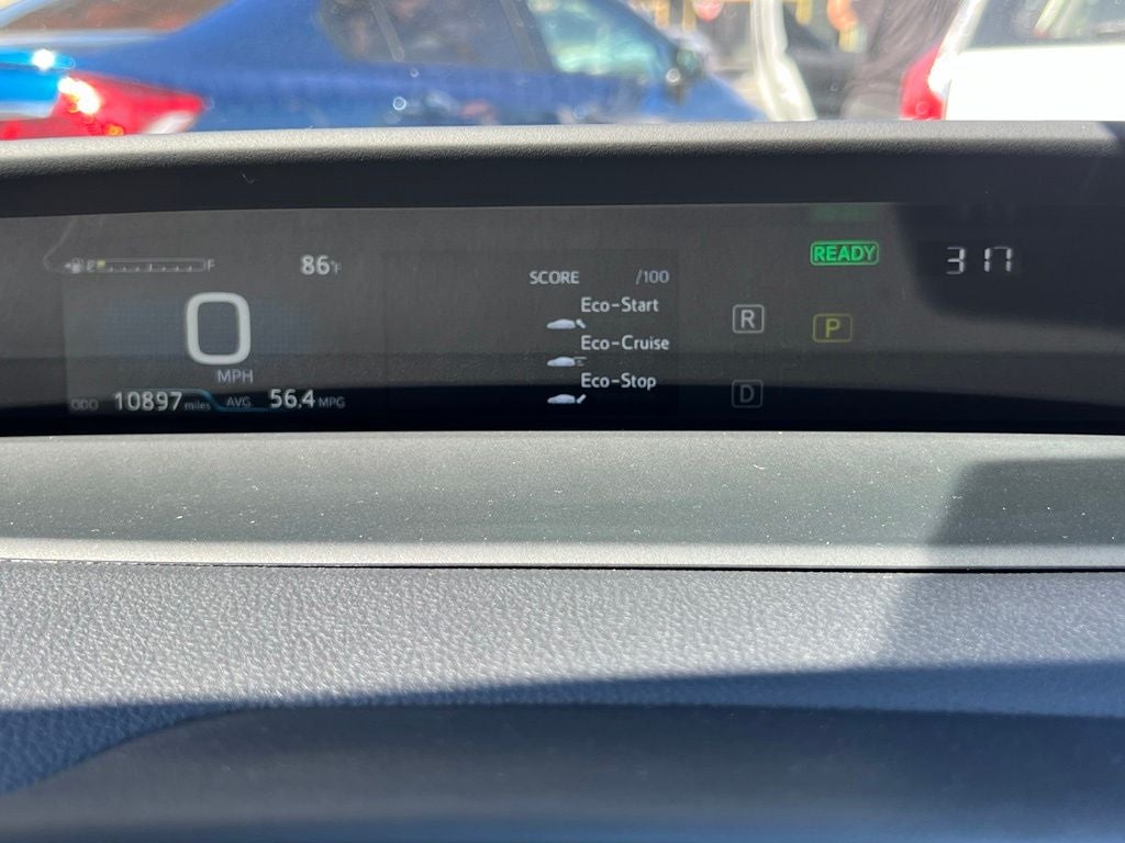 2022 Toyota Prius LE