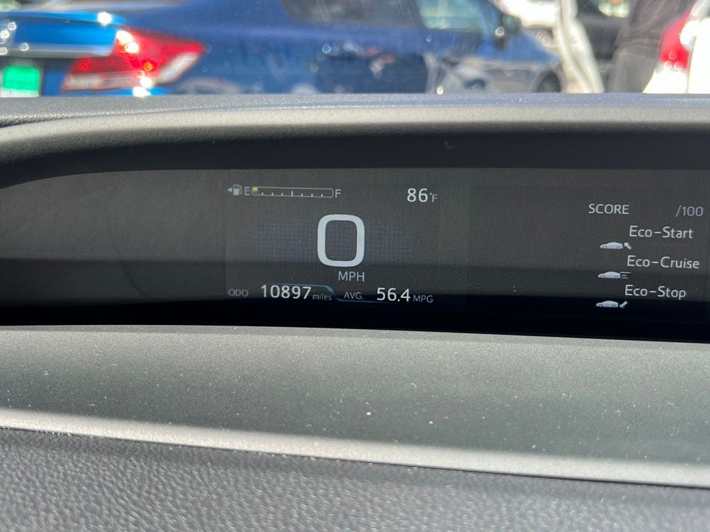 2022 Toyota Prius LE