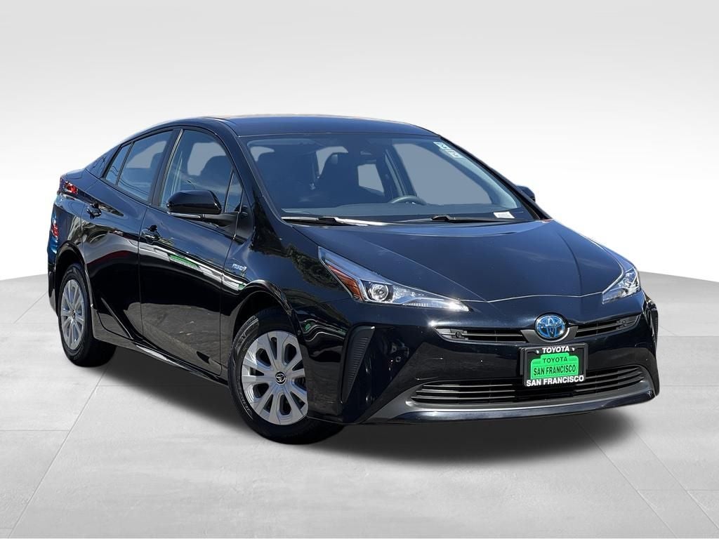 2022 Toyota Prius LE