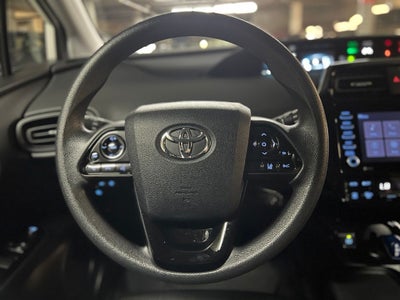 2022 Toyota Prius LE