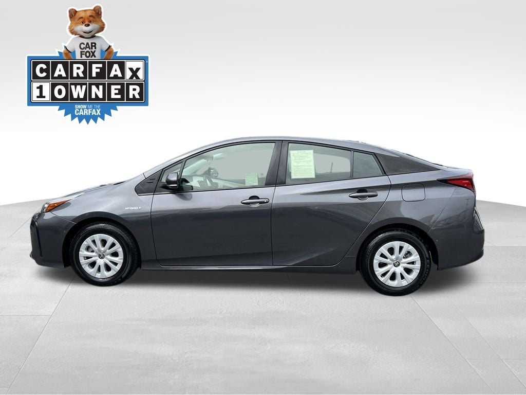 2022 Toyota Prius LE