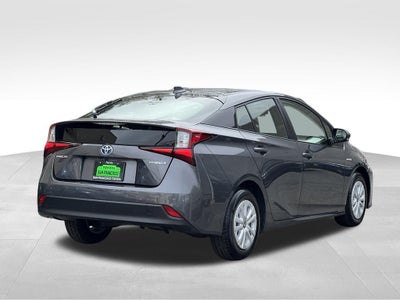 2022 Toyota Prius LE
