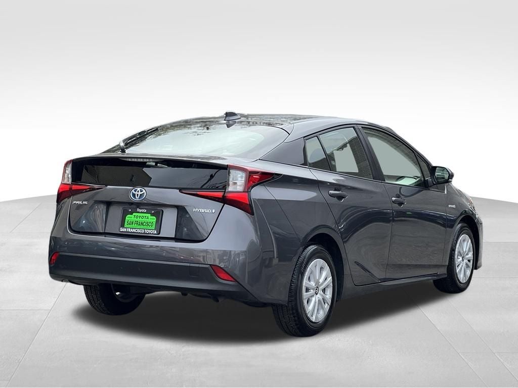 2022 Toyota Prius LE