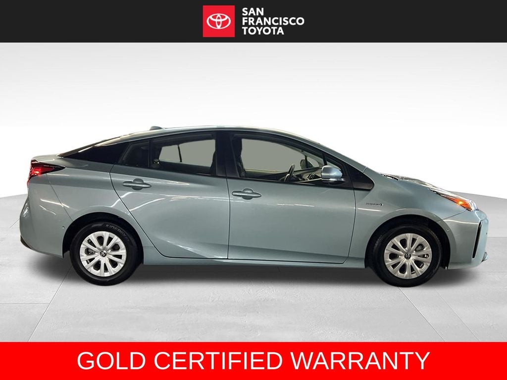 2022 Toyota Prius LE