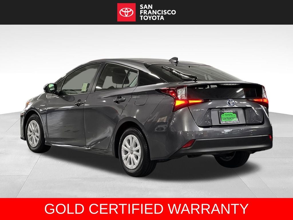2022 Toyota Prius LE