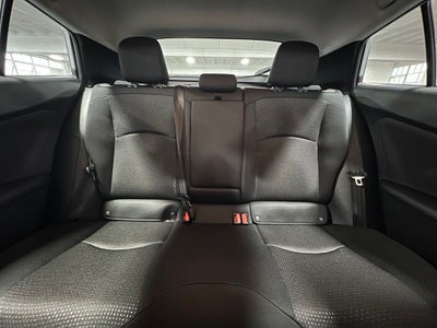 2022 Toyota Prius LE