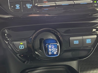 2022 Toyota Prius LE