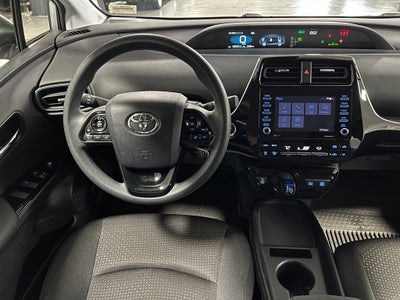 2022 Toyota Prius LE