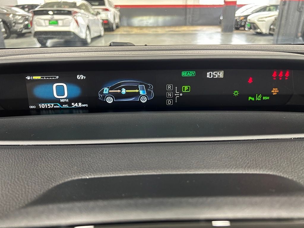 2022 Toyota Prius LE