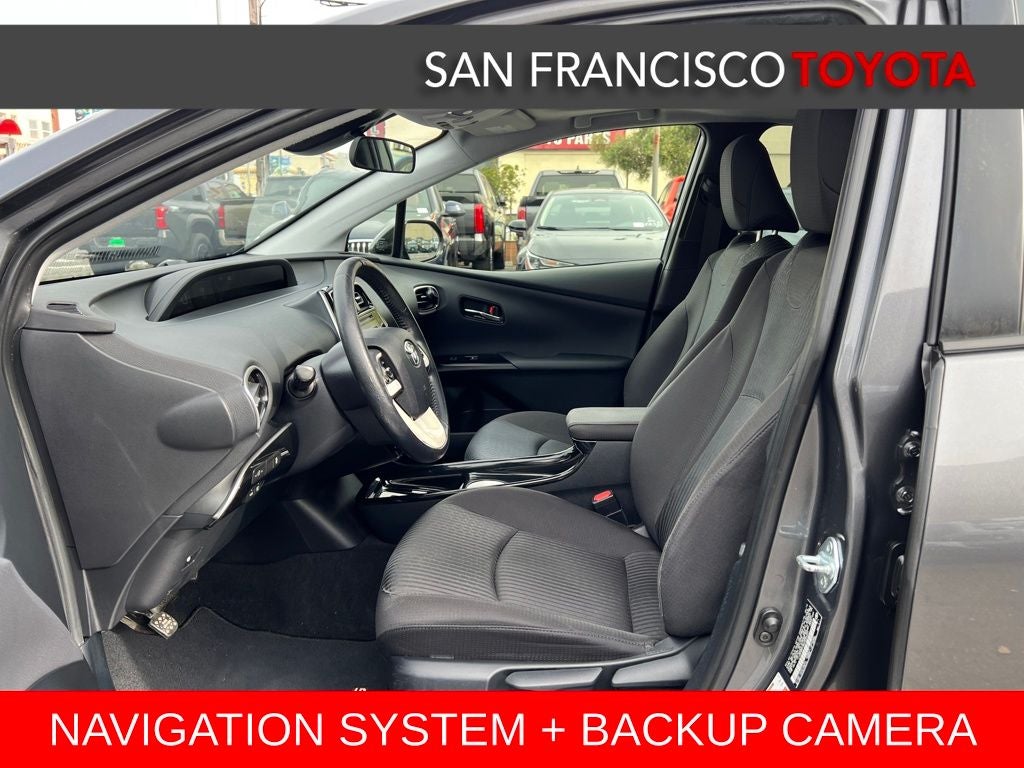 2016 Toyota Prius Three