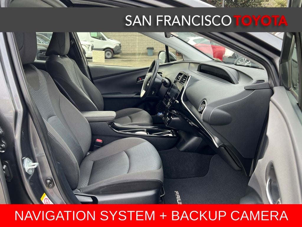 2016 Toyota Prius Three