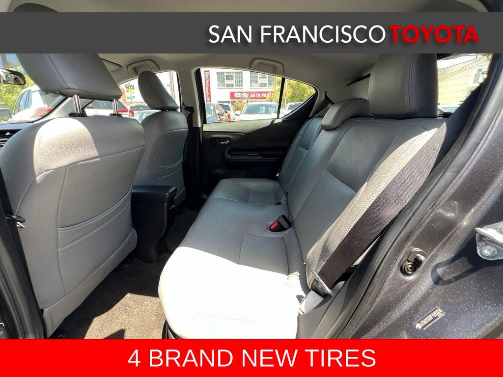 2015 Toyota Prius c Three