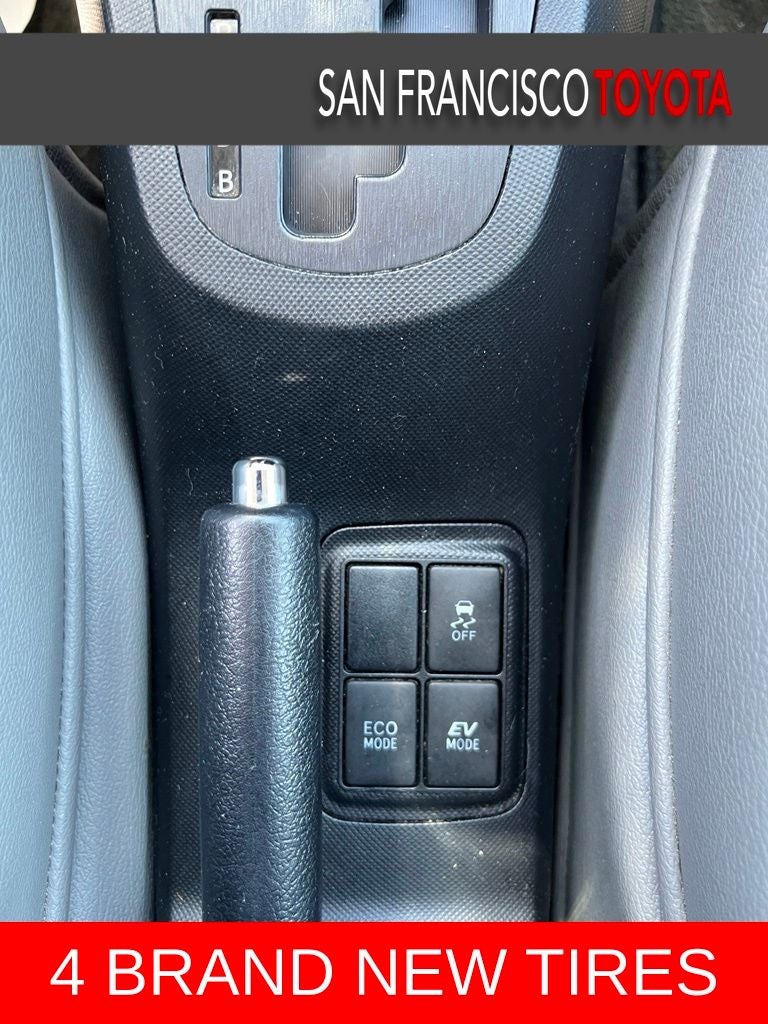 2015 Toyota Prius c Three