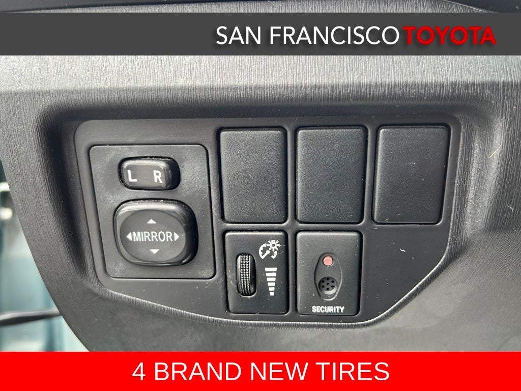 2012 Toyota Prius Three