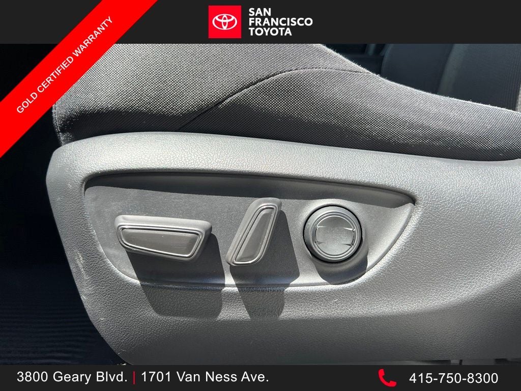 2021 Toyota Venza LE