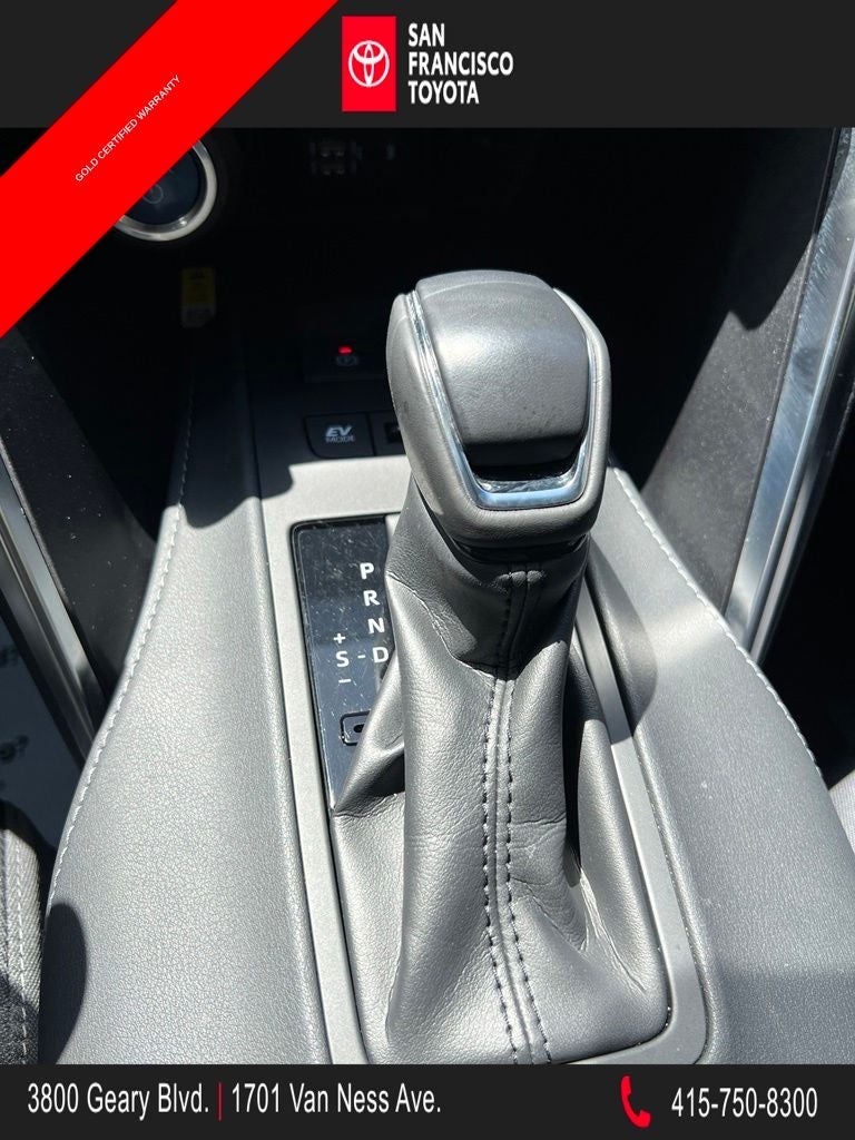 2021 Toyota Venza LE