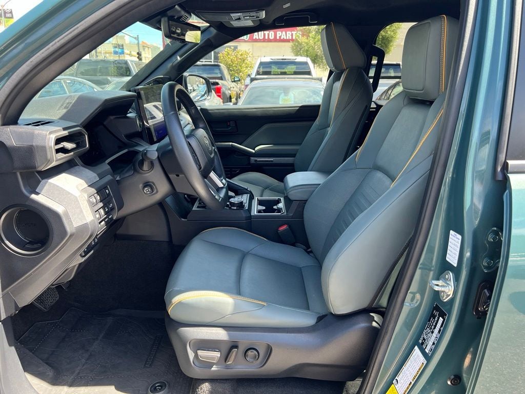 2025 Toyota 4Runner i-FORCE MAX Hybrid Trailhunter