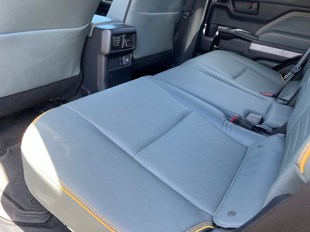 2025 Toyota 4Runner i-FORCE MAX Hybrid Trailhunter