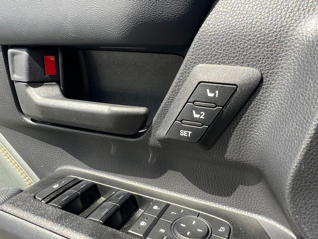 2025 Toyota 4Runner i-FORCE MAX Hybrid Trailhunter