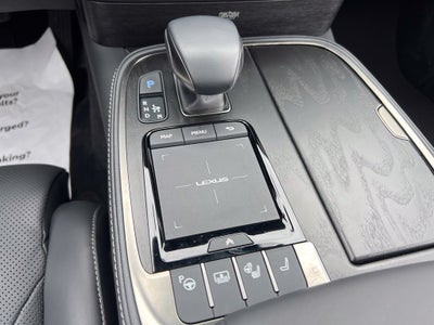 2022 Lexus LS 500h Base