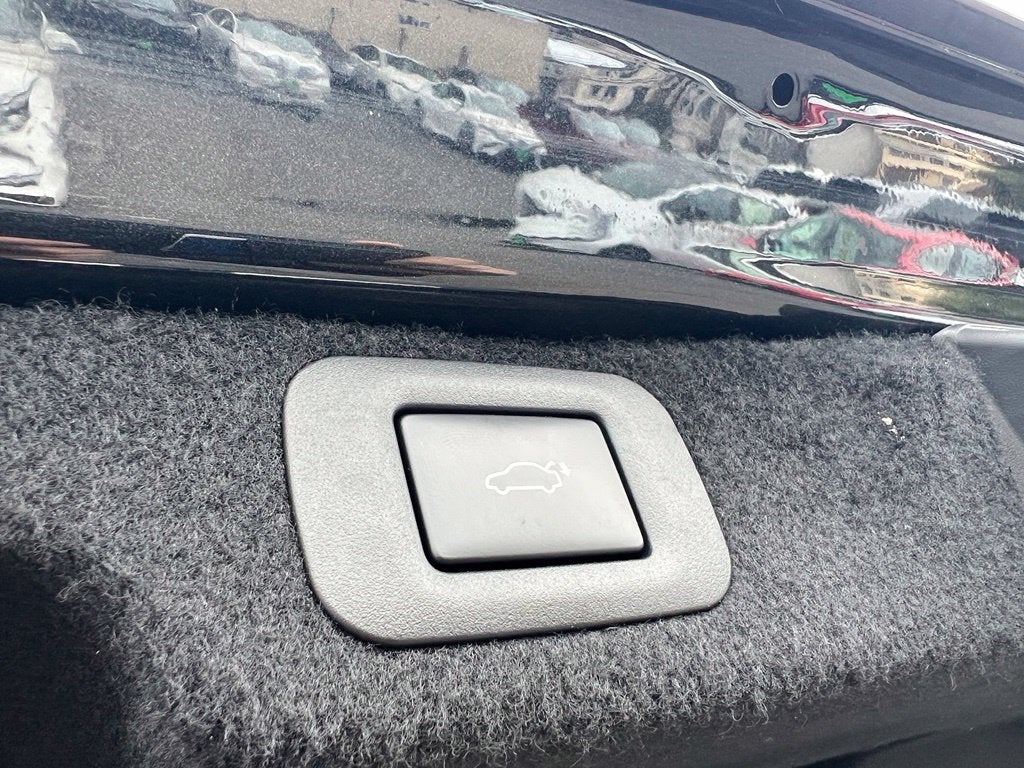 2022 Lexus LS 500h Base