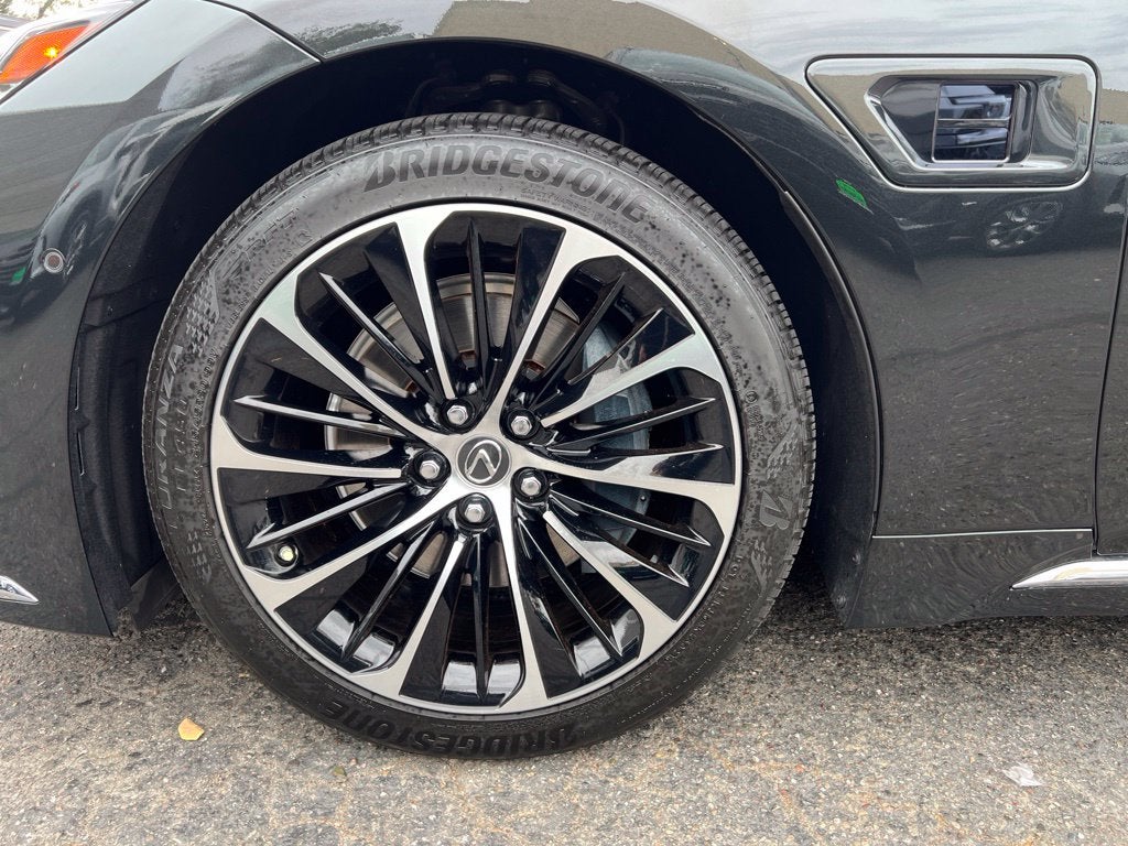 2022 Lexus LS 500h Base
