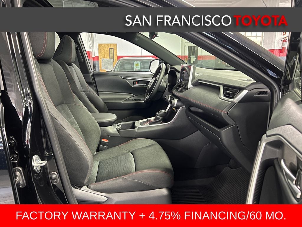 2024 Toyota RAV4 Prime SE