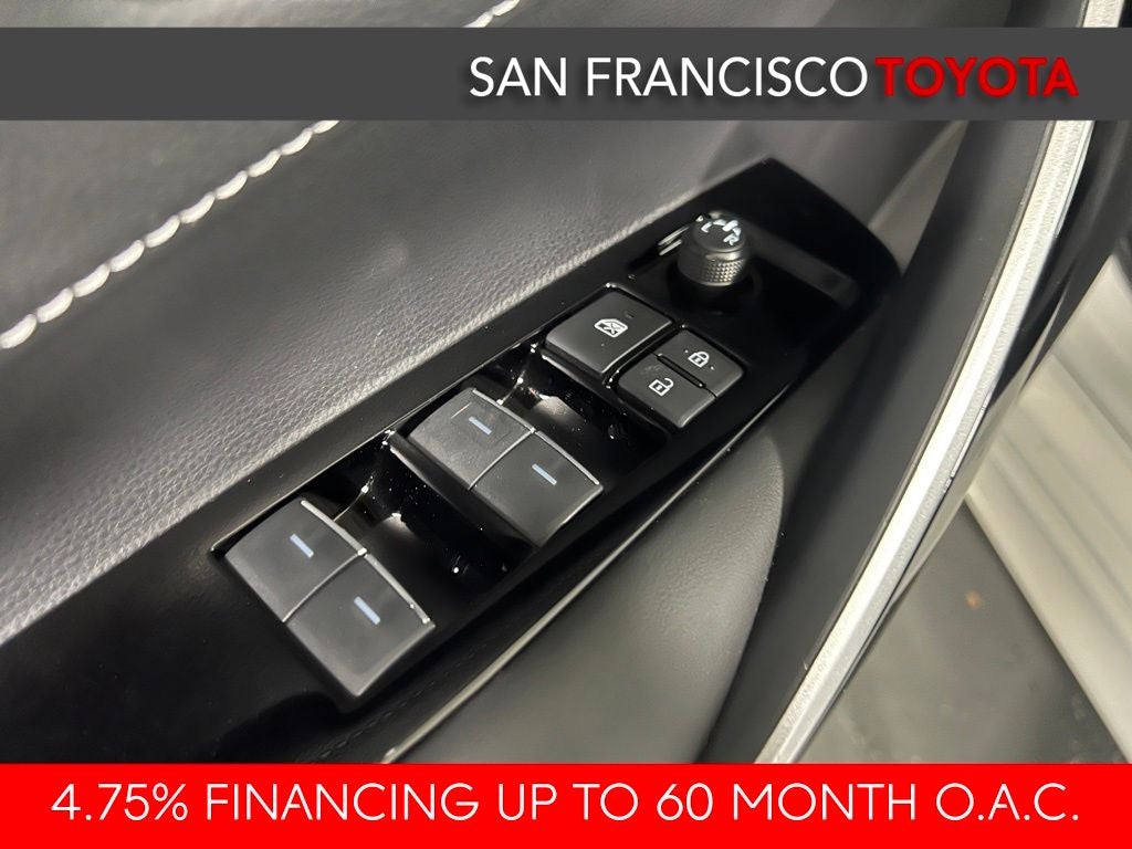 2025 Toyota Corolla Hatchback XSE