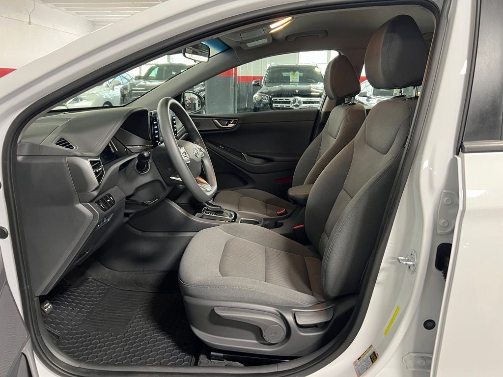 2020 Hyundai Ioniq Hybrid Blue