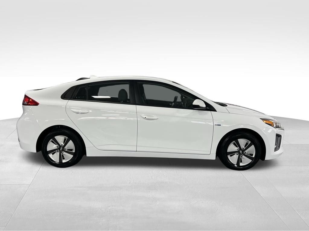 2020 Hyundai Ioniq Hybrid Blue